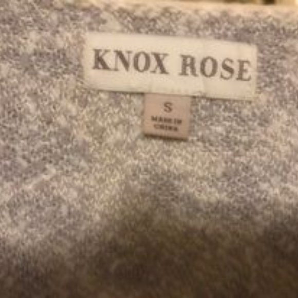 Knox Rose (Target brand) sweater in excellent condition - Picture 2 of 3